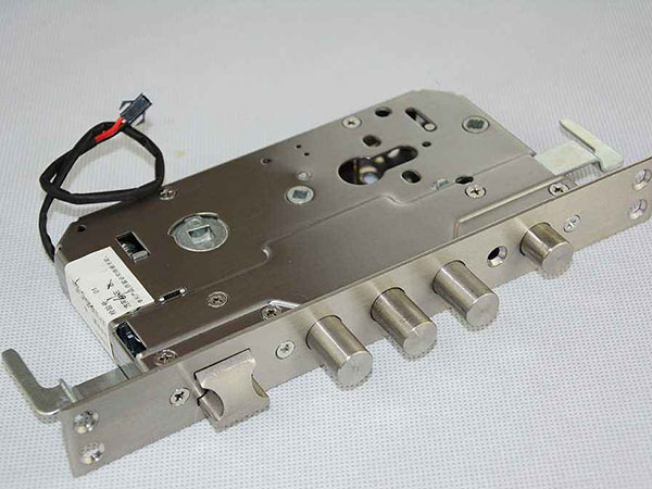 平凉24小时上门开锁公司