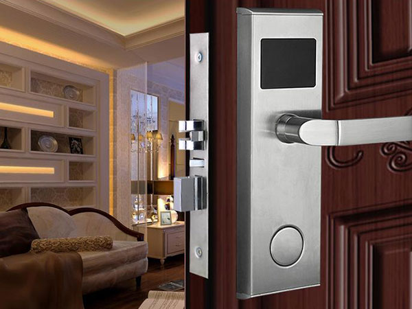 平凉24小时上门开锁公司